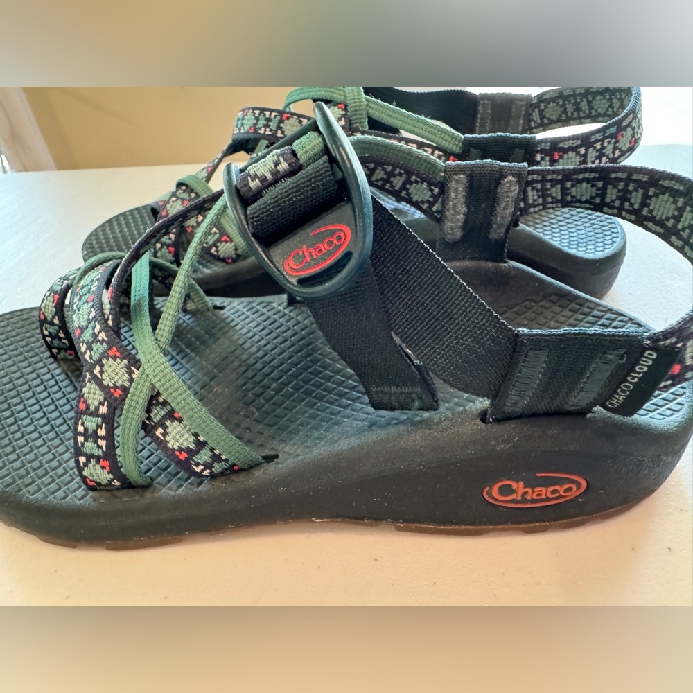 Chaco Women’s Size 7 Sandals Multicolor Straps - Picture 3 of 7